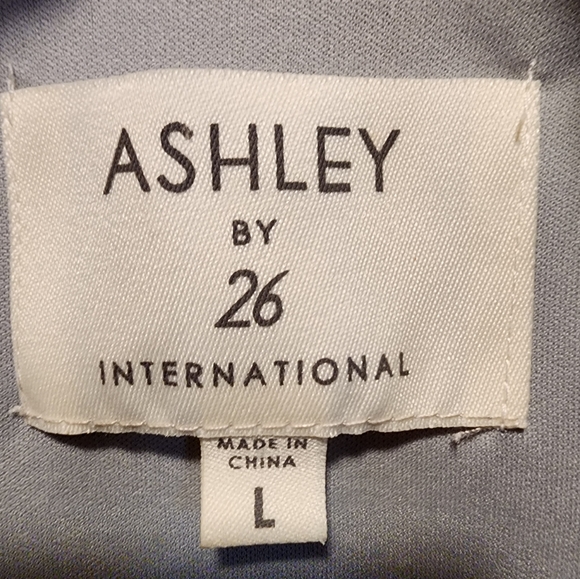 Light Blue Vest by Ashley - Picture 4 of 4
